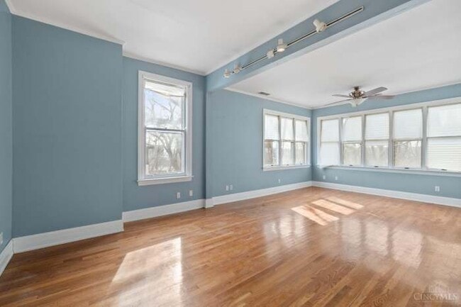 Building Photo - 3315 Morrison Ave