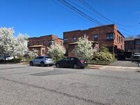 Building Photo - 65 Henry Ave