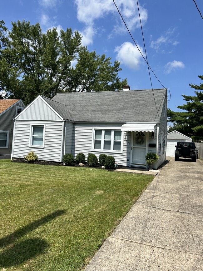 Building Photo - 1532 Thalia Ave