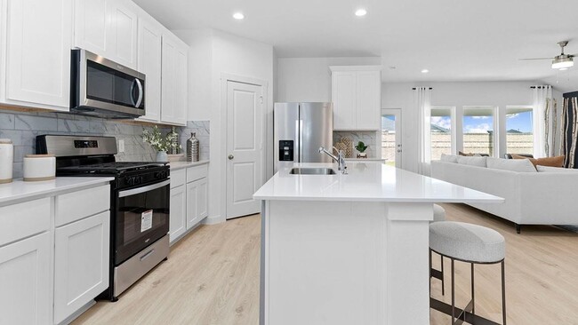 Building Photo - 3819 Langridge Dr