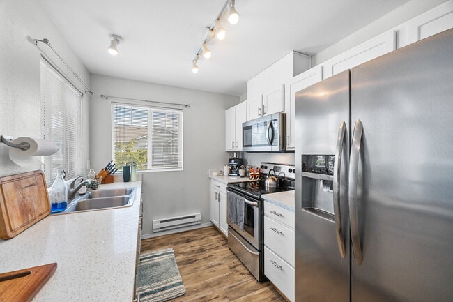 Building Photo - Cozy, modern, and will be READY TO MOVE-IN 8/1/2026.  Don't miss out on this beauty in Carrara of...
