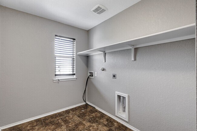 Building Photo - Beautiful Home for Rent in Wildhorse Vista