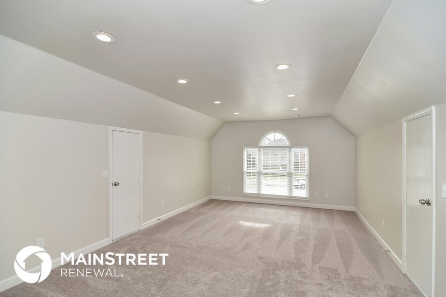 Building Photo - 713 Brent Glen Pl