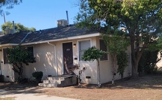 Building Photo - 2202 E Peralta Way