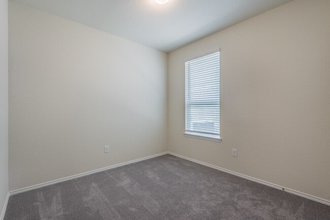Building Photo - 5715 Pampus Prairie Rd