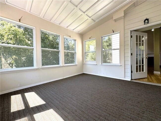 Building Photo - 4402 Fairecroft Terrace