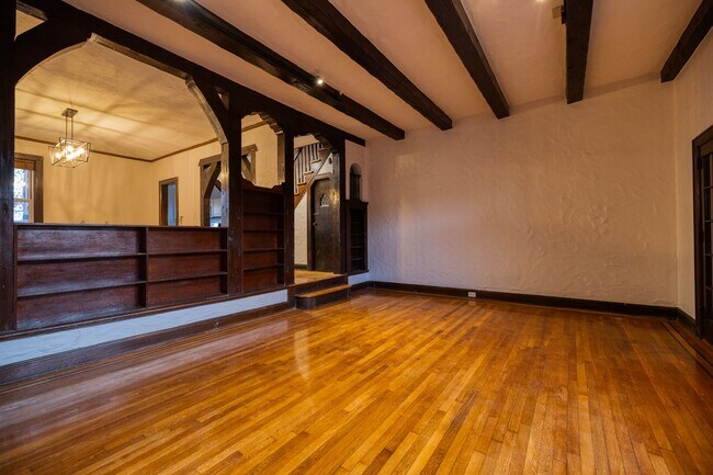 Building Photo - Storybook Tudor New Renovated | Two Full Kitchens | Full Finished Basement