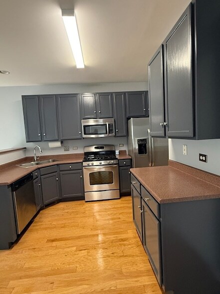 Building Photo - 2250 Stoughton Dr