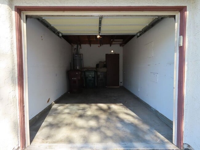 Building Photo - 29324 Vía Frontera