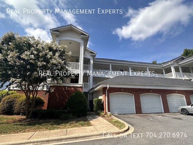 Building Photo - 8745 Coralbell Ln