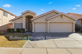 Building Photo - 16031 S 13th Pl