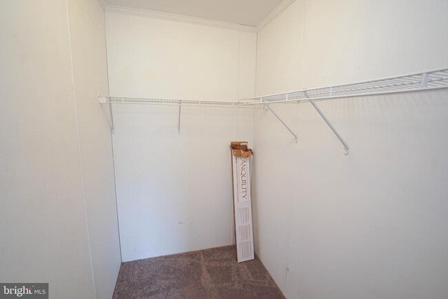 Building Photo - 12179 Country Dr