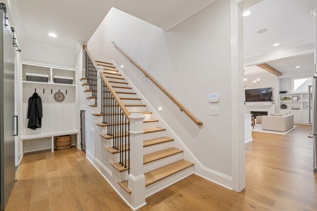 Building Photo - 6304 Percheron Ln