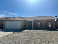 Building Photo - Adelanto 4 Bedroom