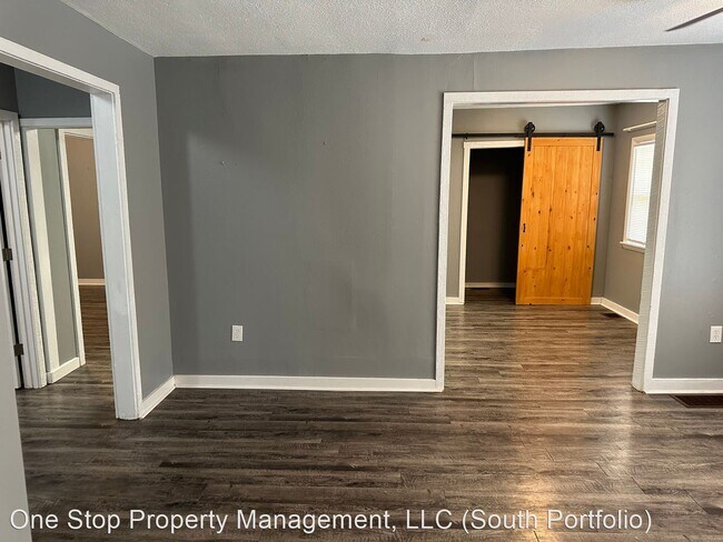 Building Photo - 2 br, 1 bath House - 225 Lexington Rd Apt A