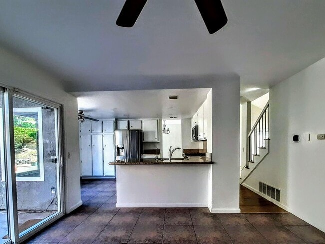 Building Photo - 8928 Sage Ct