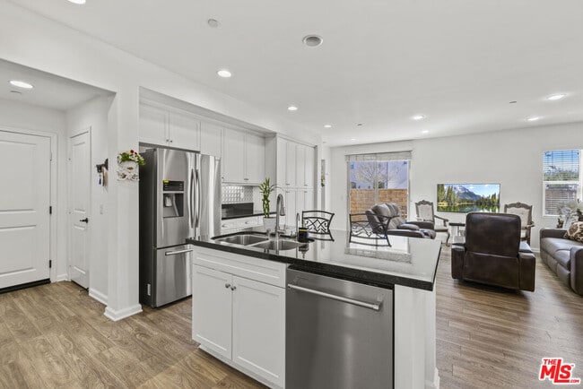 Building Photo - 21757 Bene Dr