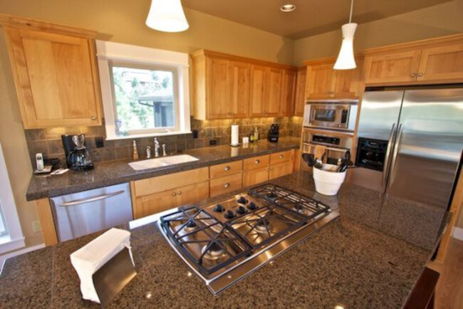 Kitchen - 19647 Splashy Rapids Ct