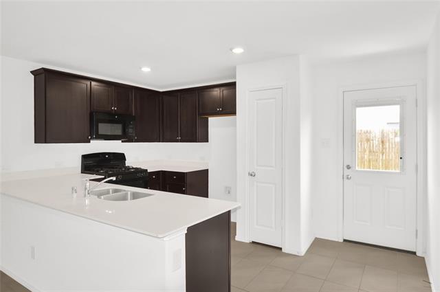 Building Photo - 7608 Bluebell Ln