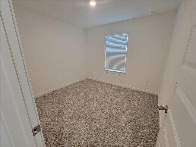 Building Photo - 2819 Milton Ldg Ln