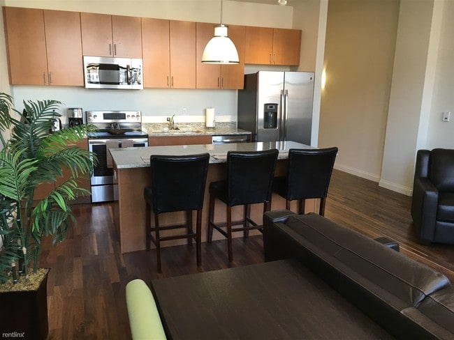 Building Photo - 1437 Woodward Ave