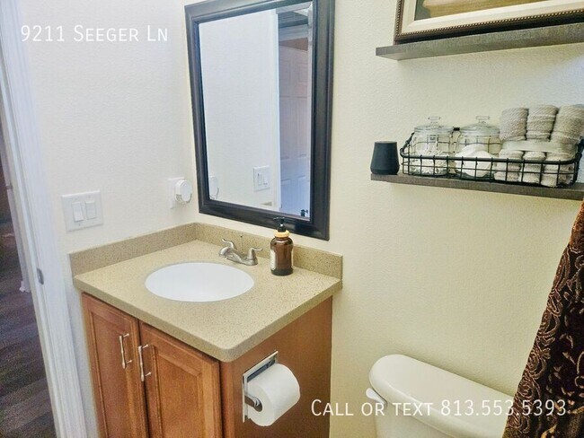 Building Photo - 9211 Seeger Ln