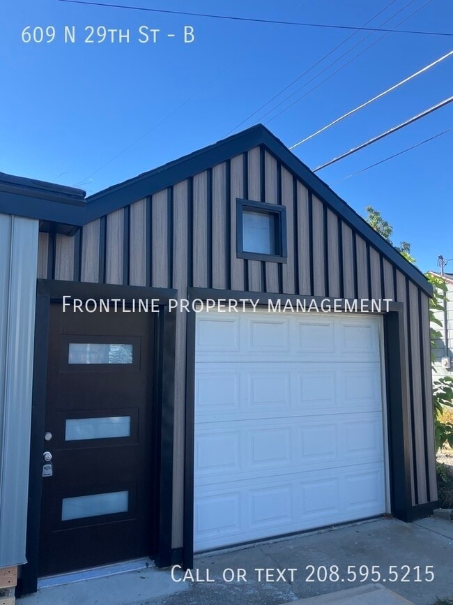 Building Photo - 609 N 29th St