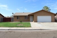 Building Photo - 4563 W 18th Ln