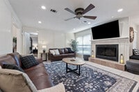 Building Photo - 9123 Kerr Dr