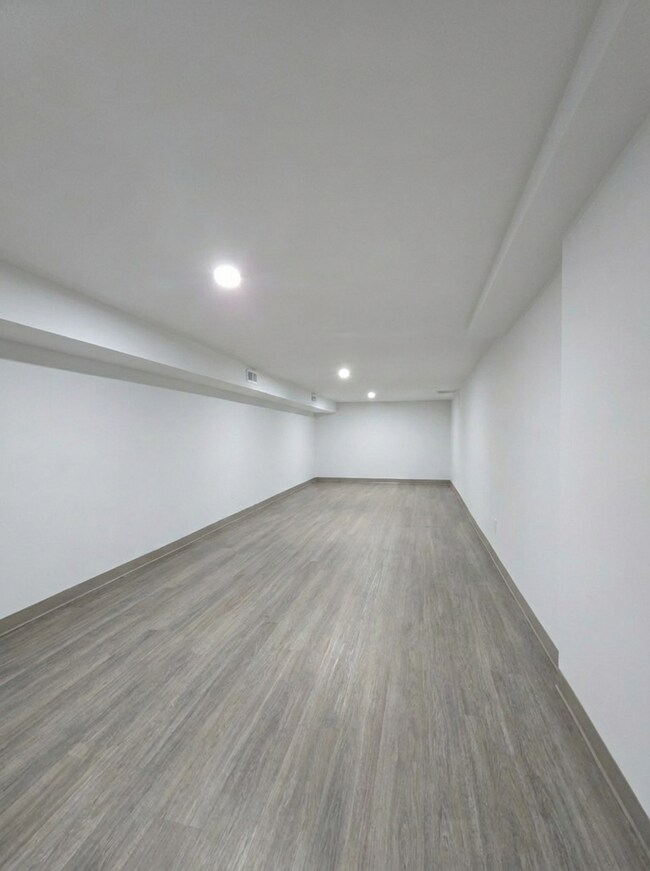 Building Photo - 1721 Mifflin St