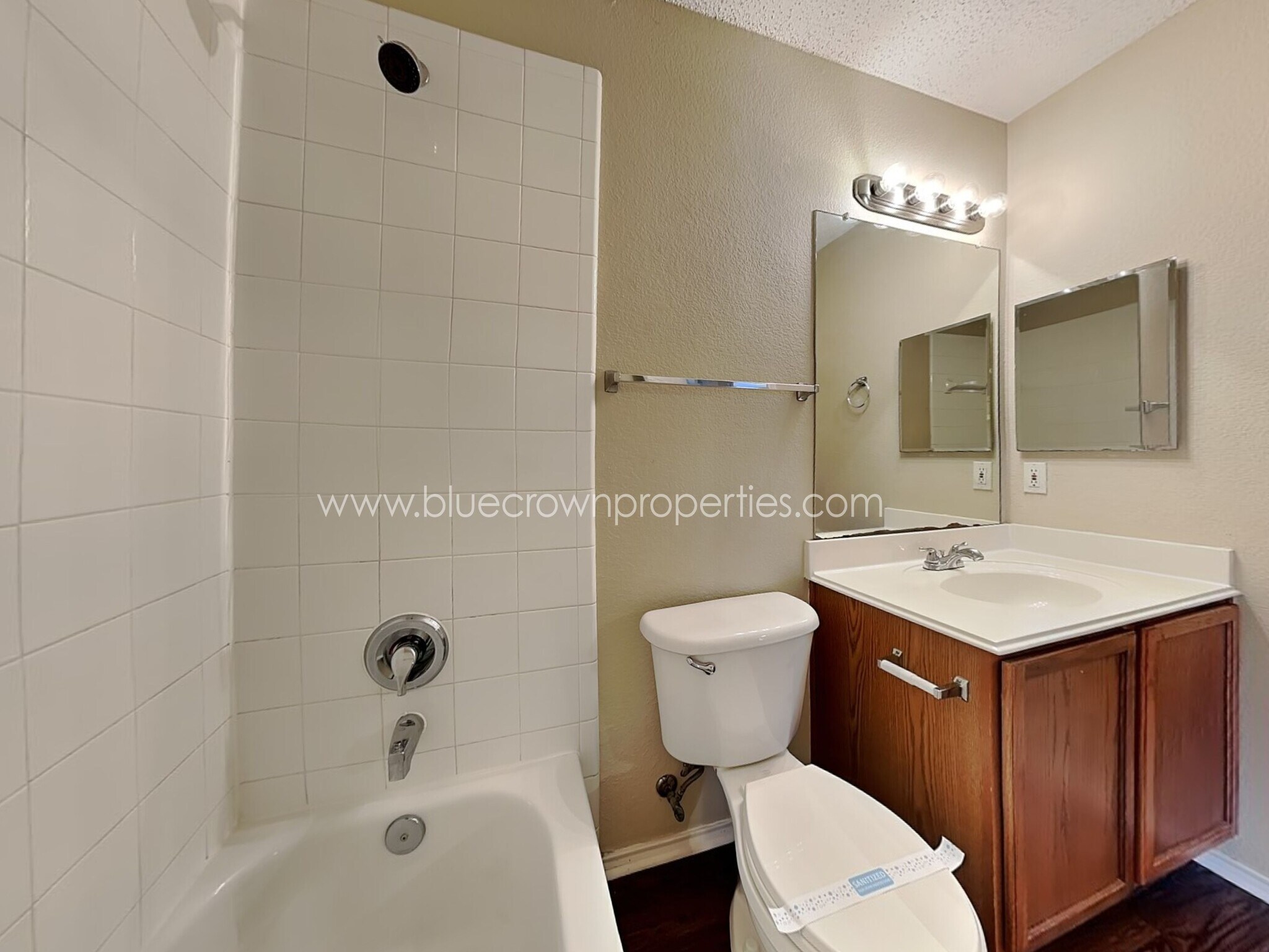 Building Photo - 1140 Single Tree Dr