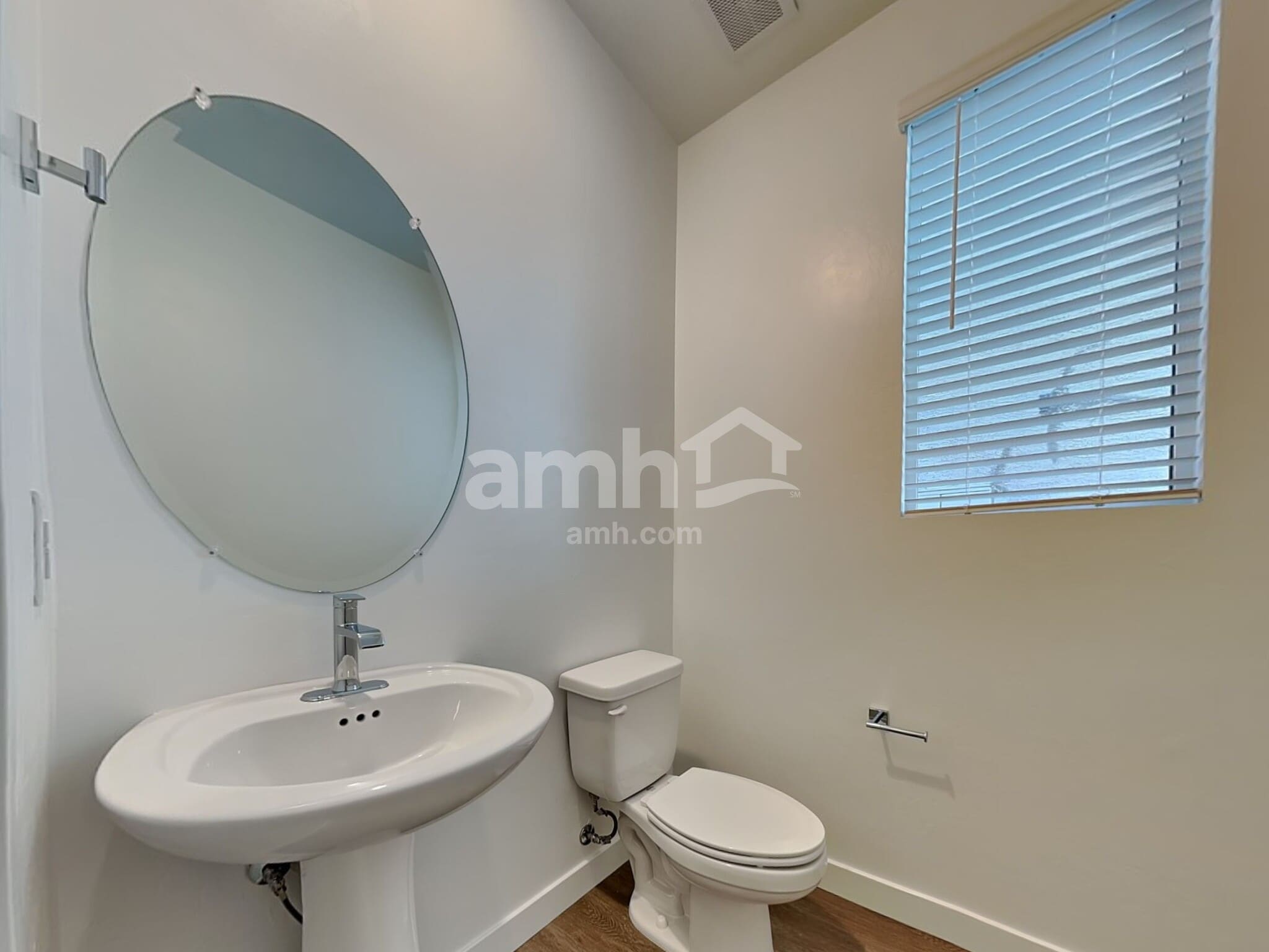 Building Photo - 6482 E Paseo Alga