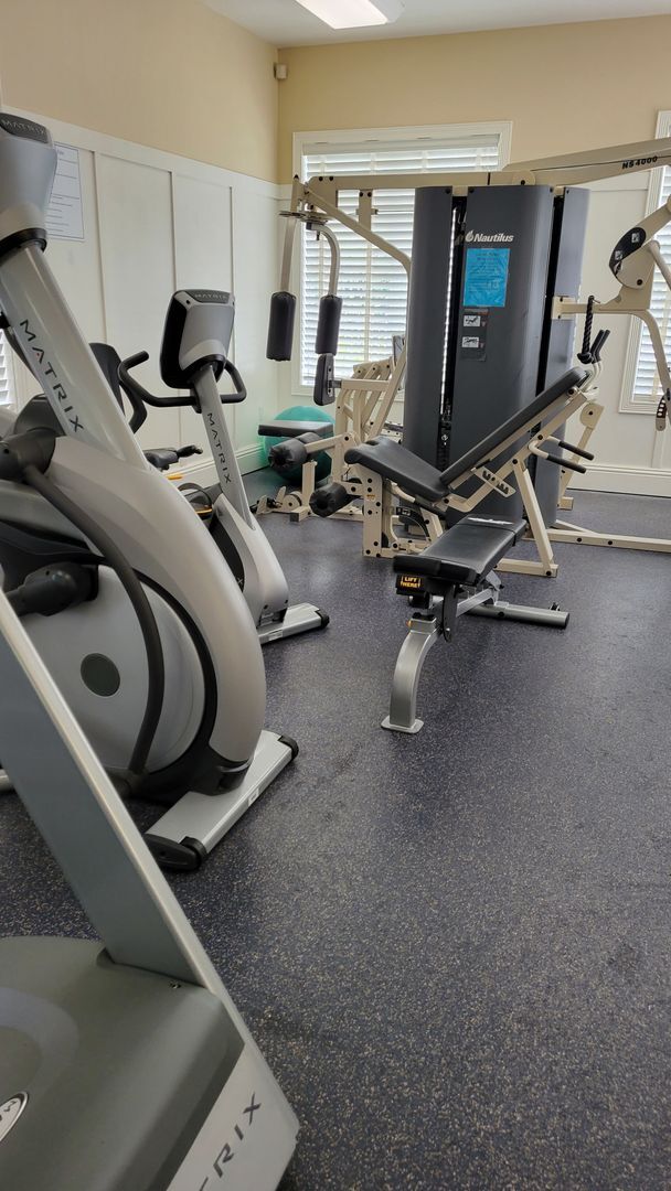 Building Photo - Annual UNfurnished 2/2 ground floor condo in water front boating community