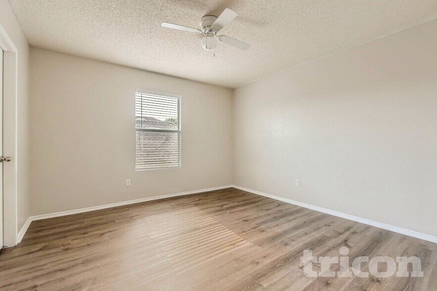 Building Photo - 4877 Trail Hollow Dr