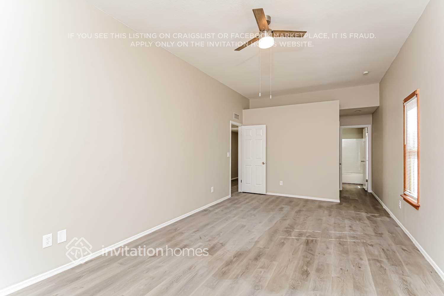 Building Photo - 5439 W North Ln