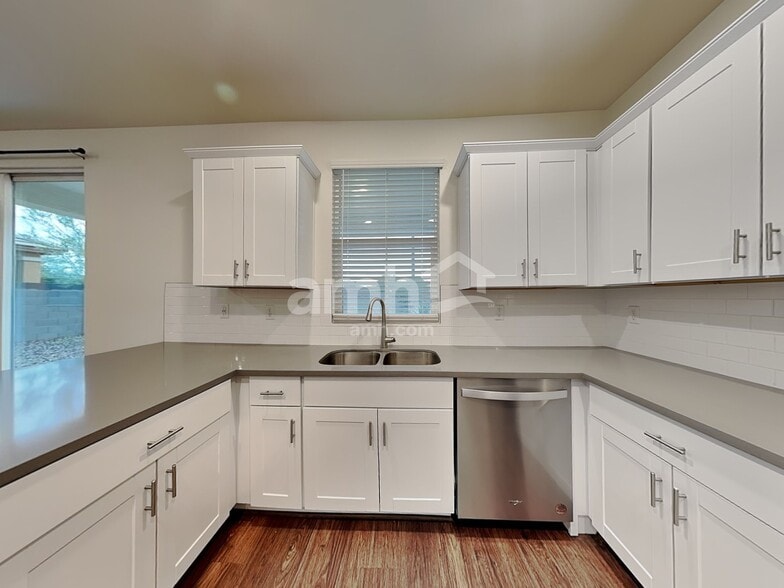 Building Photo - 21469 S 231st Way