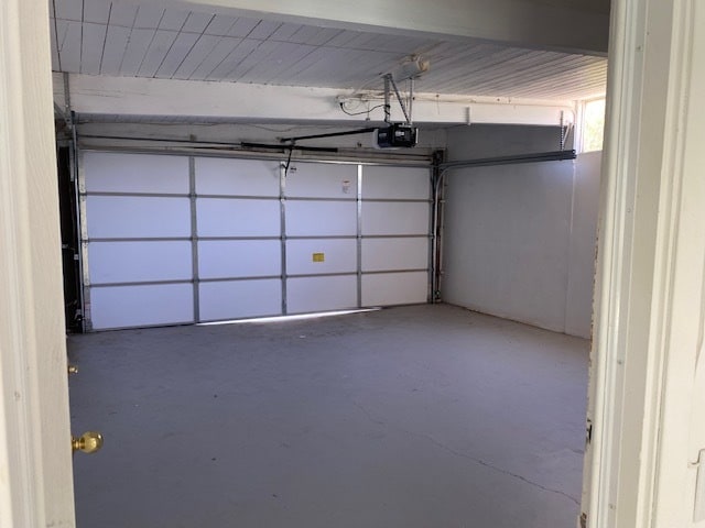 Building Photo - 601 E Racquet Club Rd