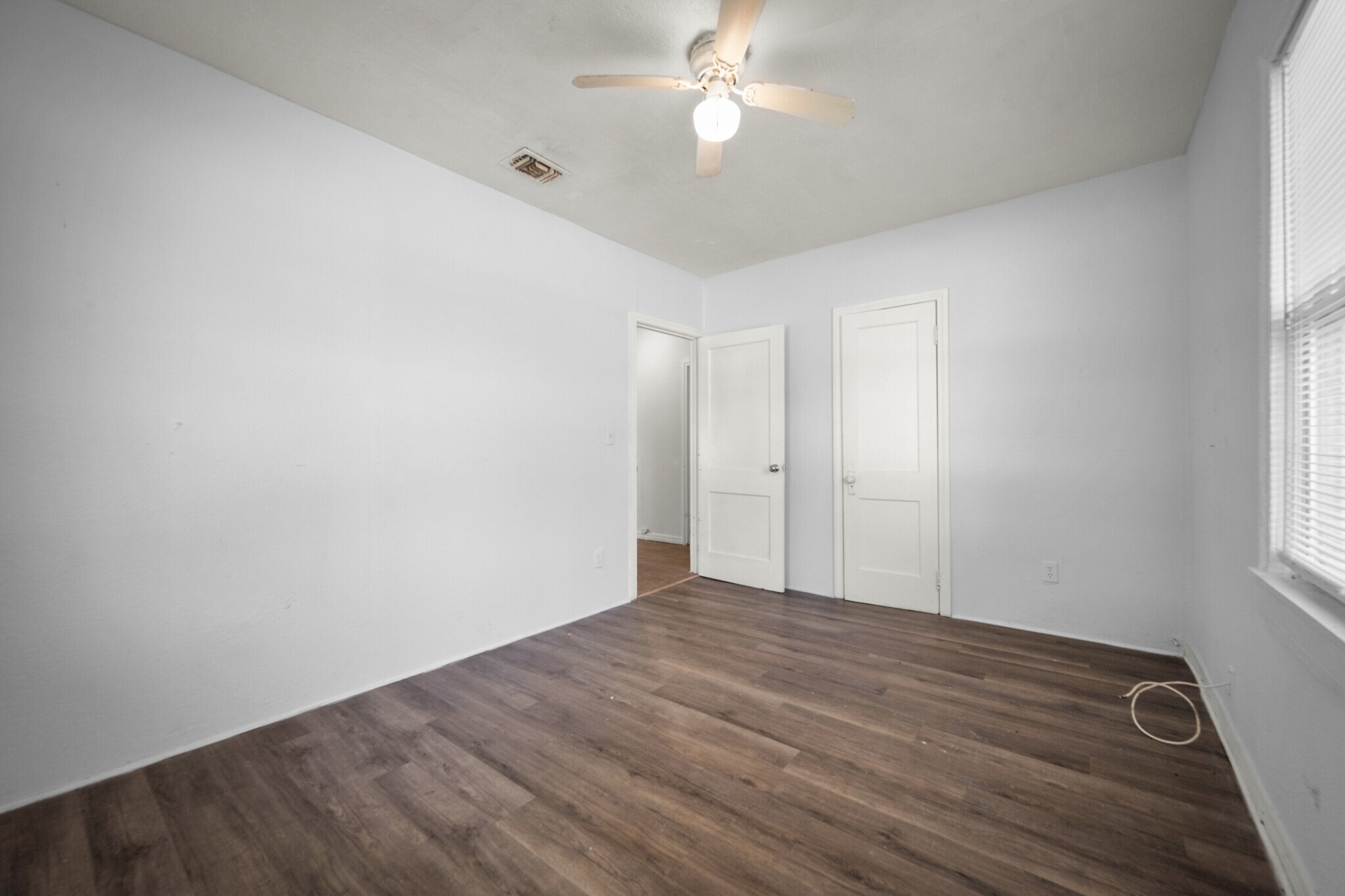 Building Photo - 1602 Wambolt St