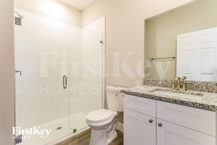 Building Photo - 437 Larino Rd SW