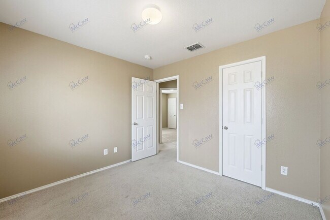 Building Photo - 9220 Monument Ct