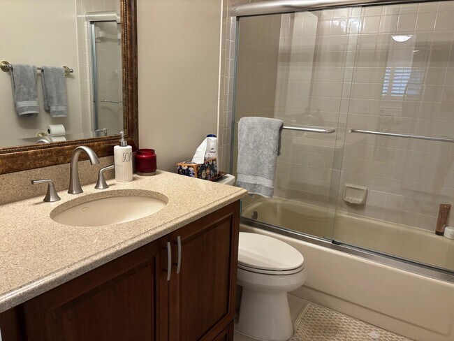 Building Photo - 15234 Lakes of Delray Blvd