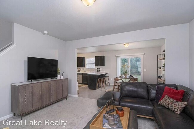 Building Photo - 4 br, 2.5 bath House - 8782 Tiburon Lane