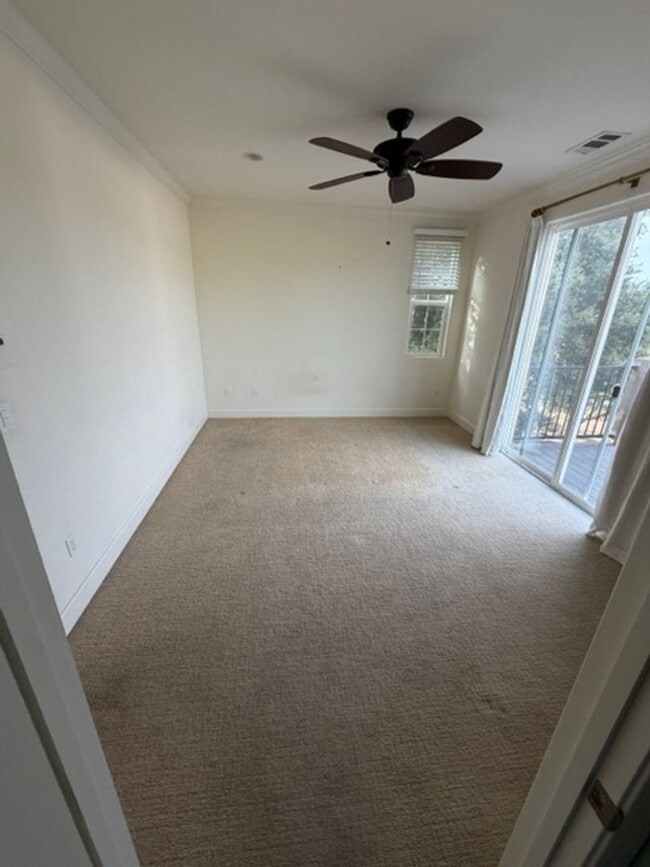 Building Photo - Beautiful home for rent in Atascadero