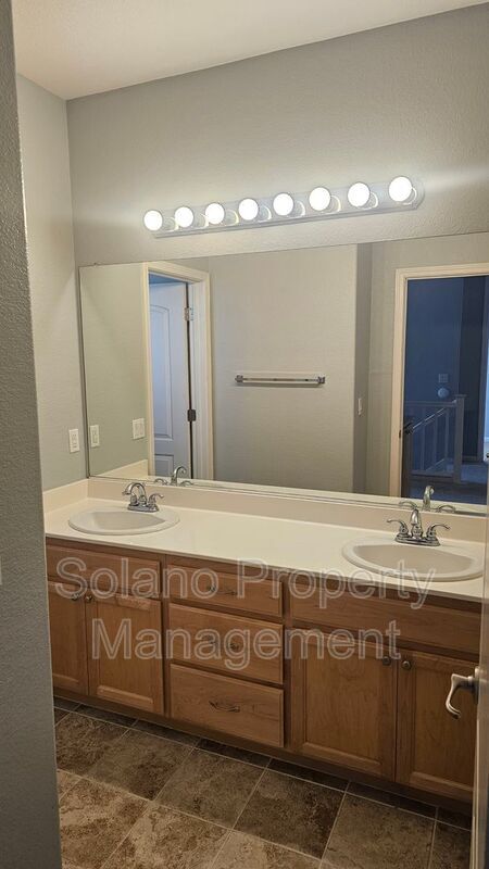 Building Photo - 8184 Carlisle Way