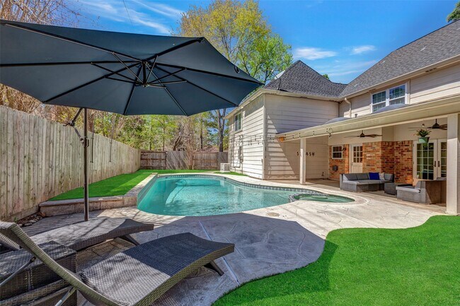 Building Photo - 9527 Enstone Cir