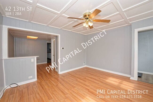 Building Photo - 42 13th St