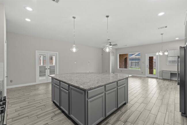 Building Photo - 31778 Twin Timbers Ln