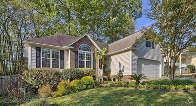 Building Photo - Irmo single-level home