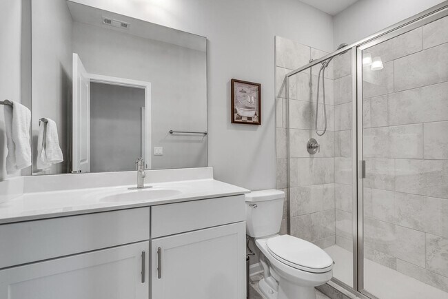 Building Photo - Bright, Modern, Spacious 4bd/3ba Home in Prime Scottdale Location