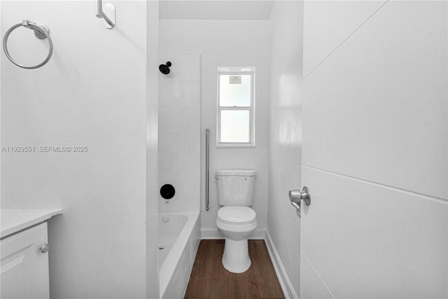 Building Photo - 47 NW 49th St